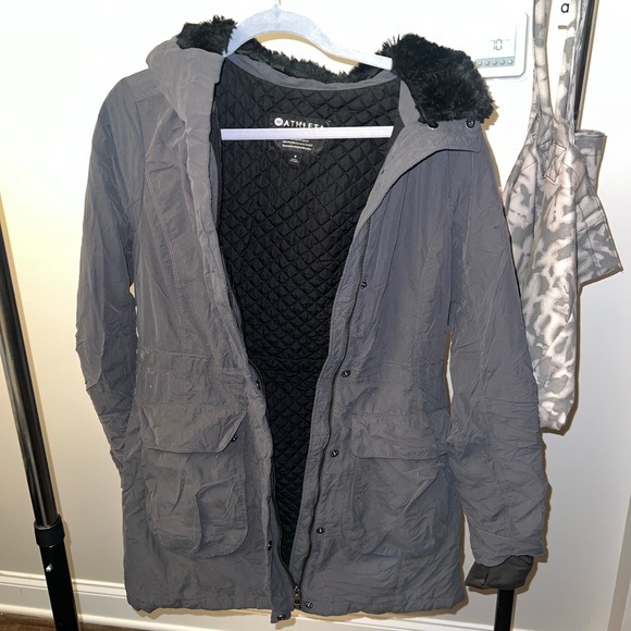 ATHLETA - Picture 2 of 5